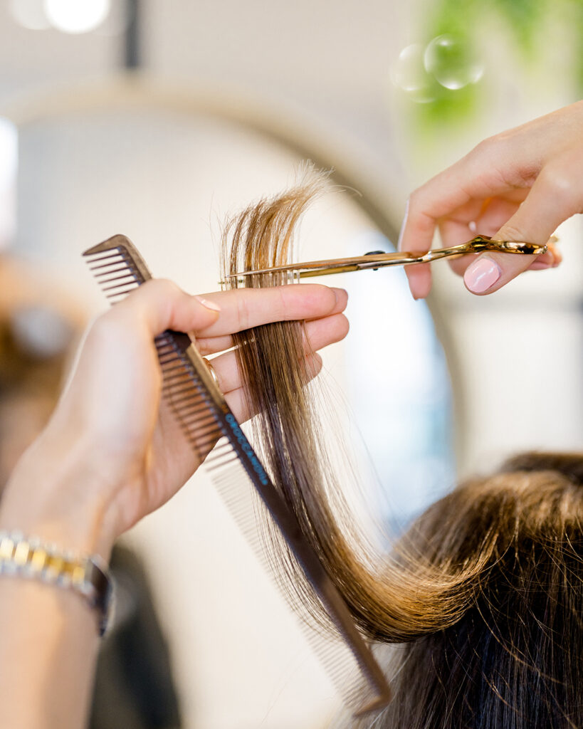 TWO FOUR TWO | hairsalon, kapper, veldhoven, education, businessroom